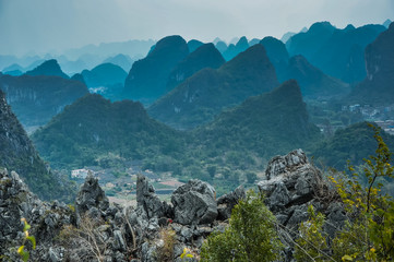 10万以内落地的轿车有哪些车型值得推荐？