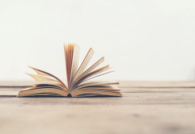 荣放和国产车比