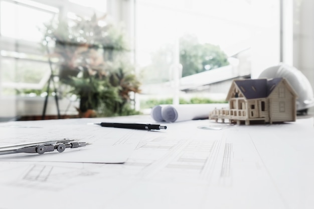 国产车的发动机那个是自己制造的？