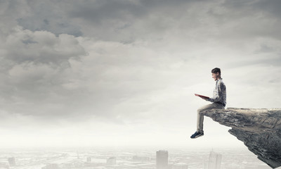 国产车的发动机那个是自己制造的？